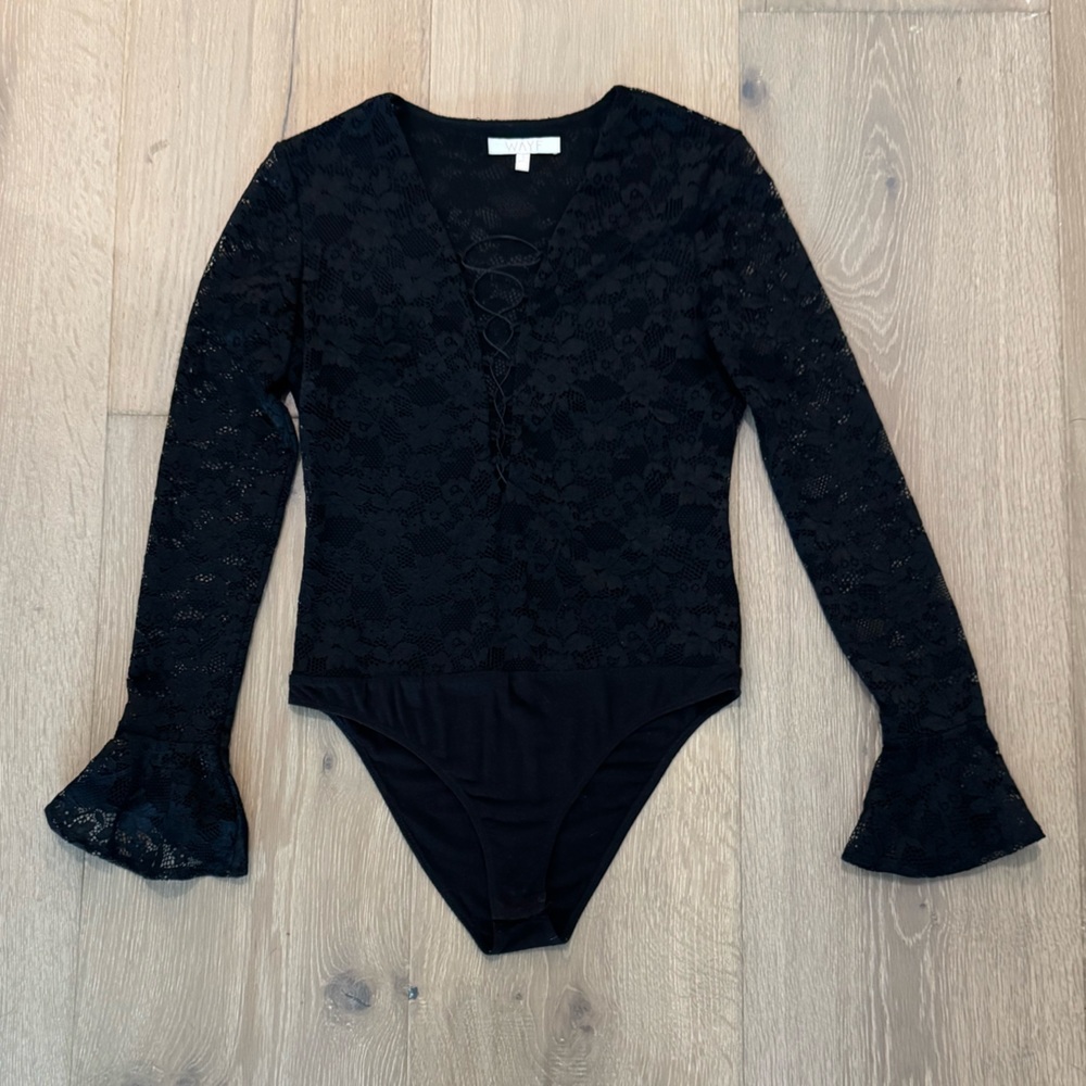 BLACK LACE PLUNGING BODYSUIT